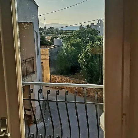 Prázdninový dům The House Of The Islands Sea View *