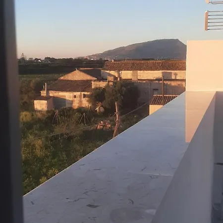 The House Of The Islands Sea View בית נופש